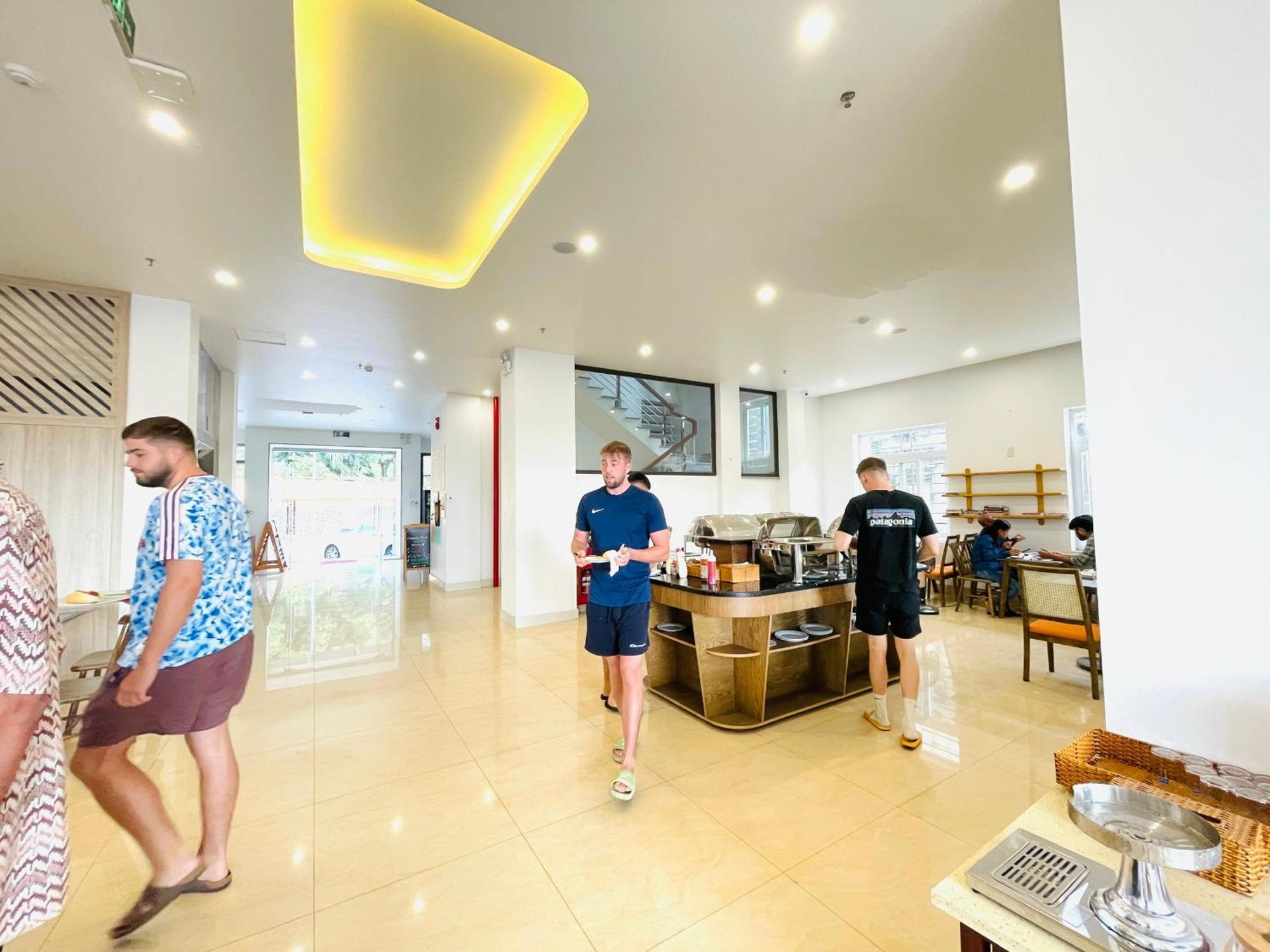 The Light Hostel ฮาลอง ภายนอก รูปภาพ