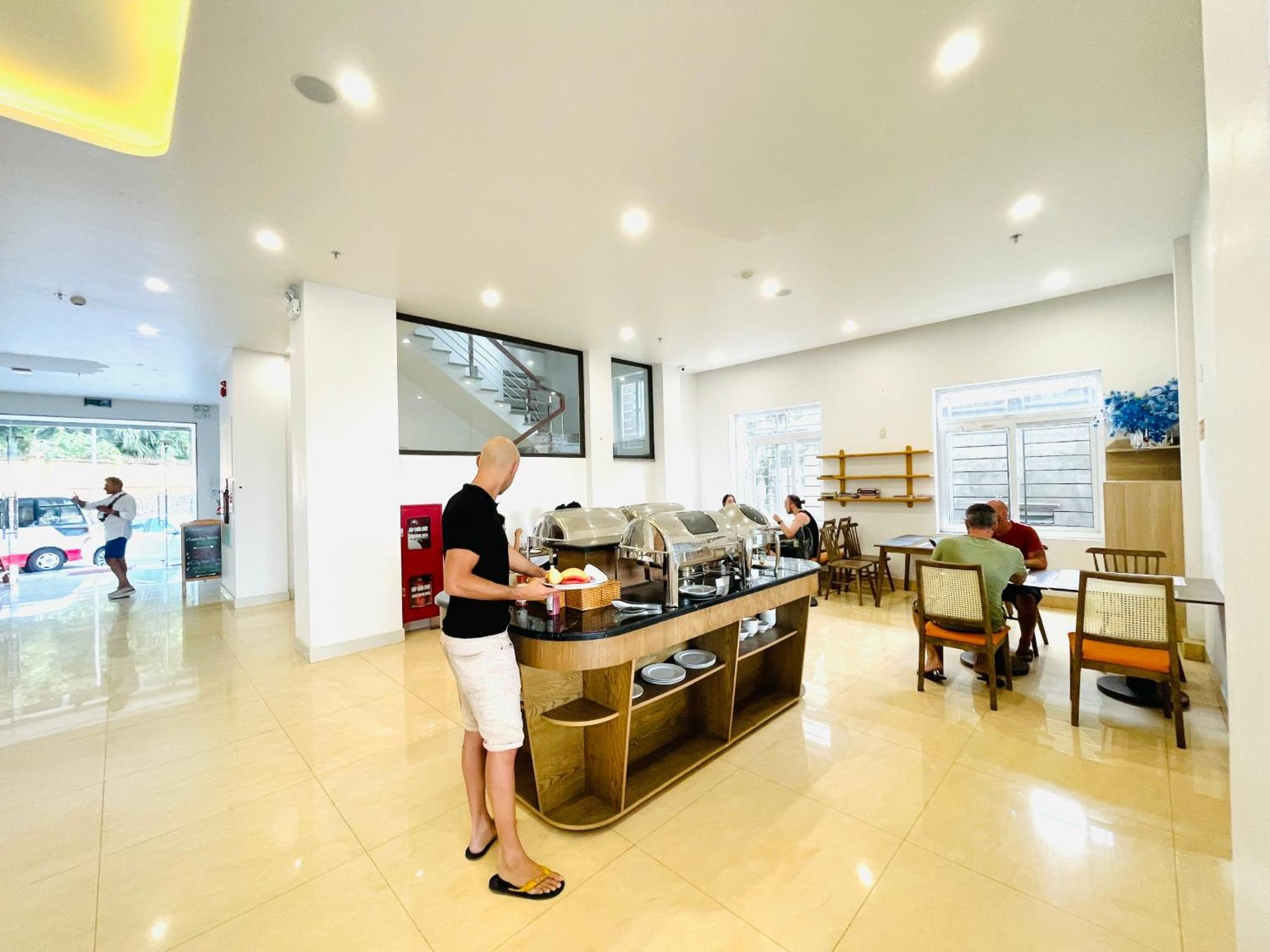 The Light Hostel ฮาลอง ภายนอก รูปภาพ